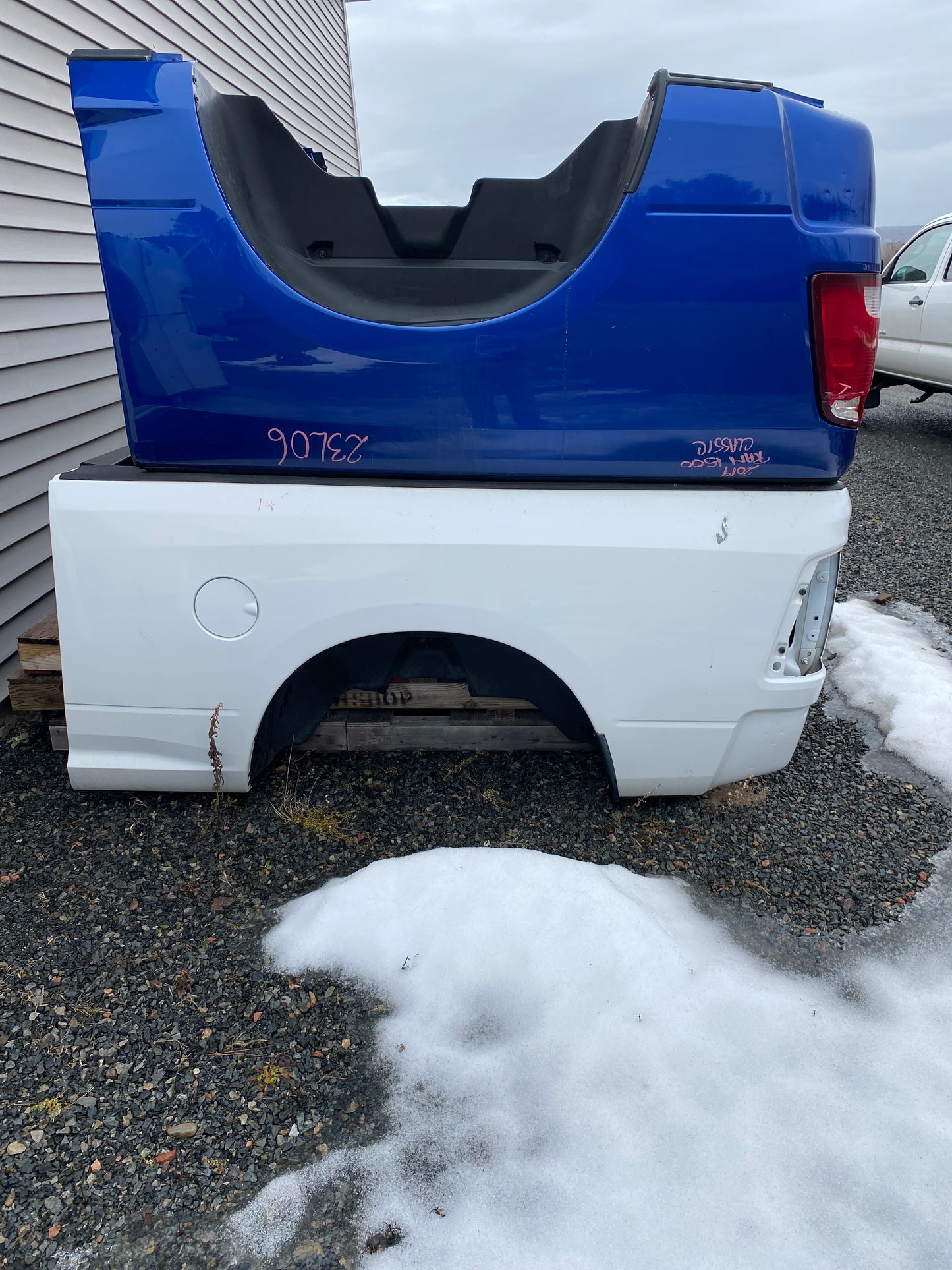 2009-2018 Dodge Ram 1500/2500/3500 6’4” Long Truck Box