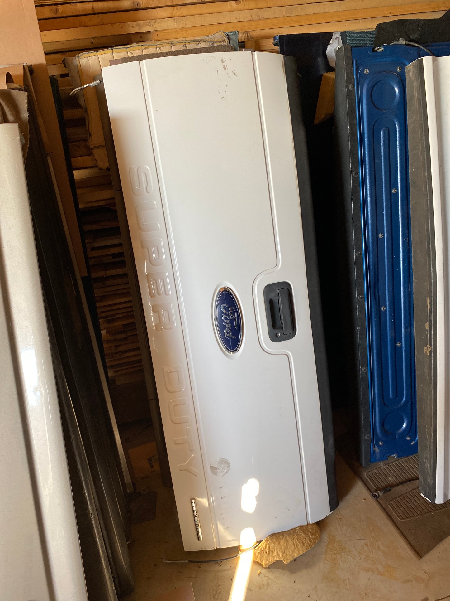 2011-2016 Ford Super Duty Tailgate