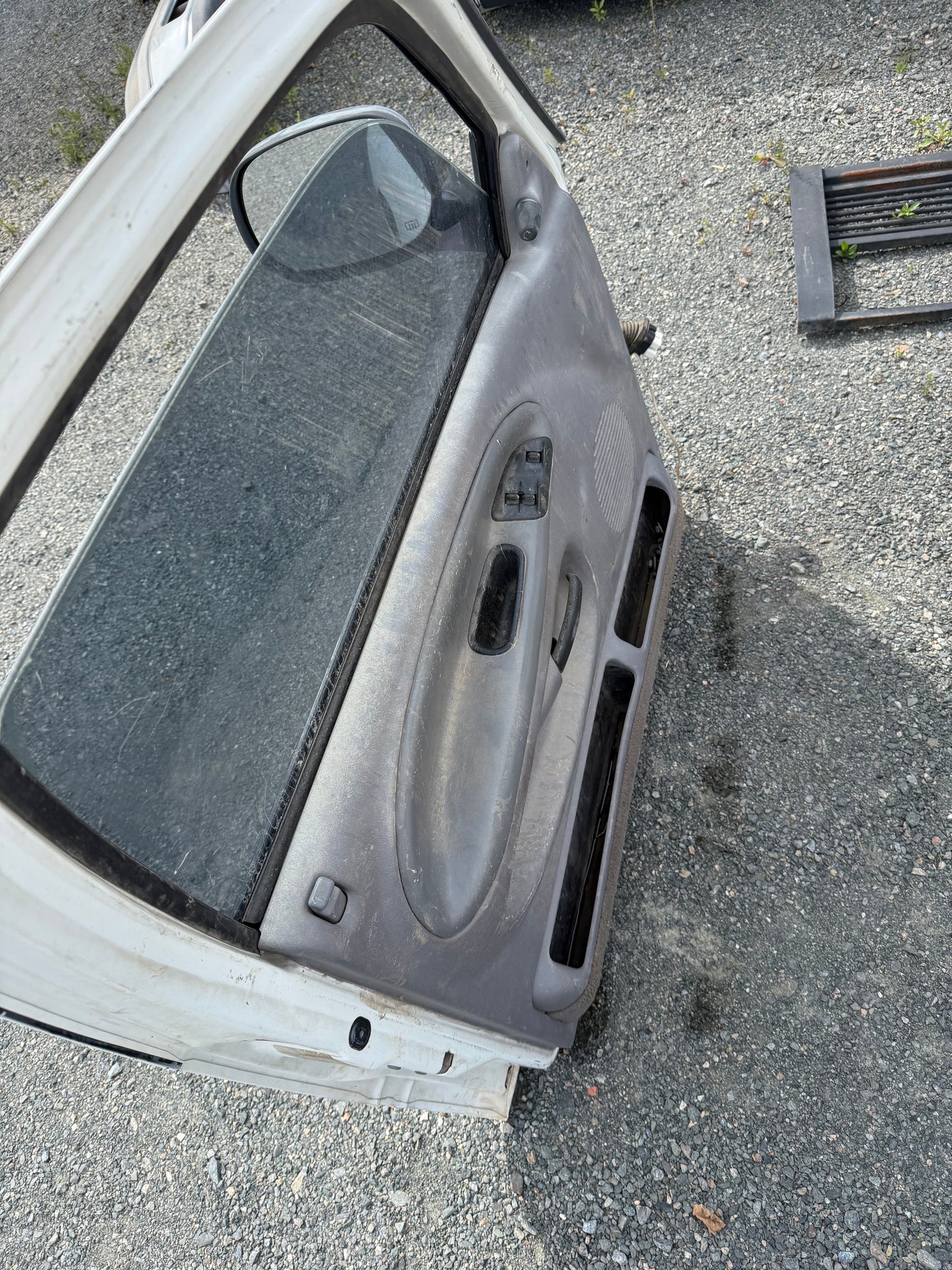 1994-2002 Dodge Ram 2nd Gen 1500/2500/3500 LH Driver Side Extended Cab Front Door