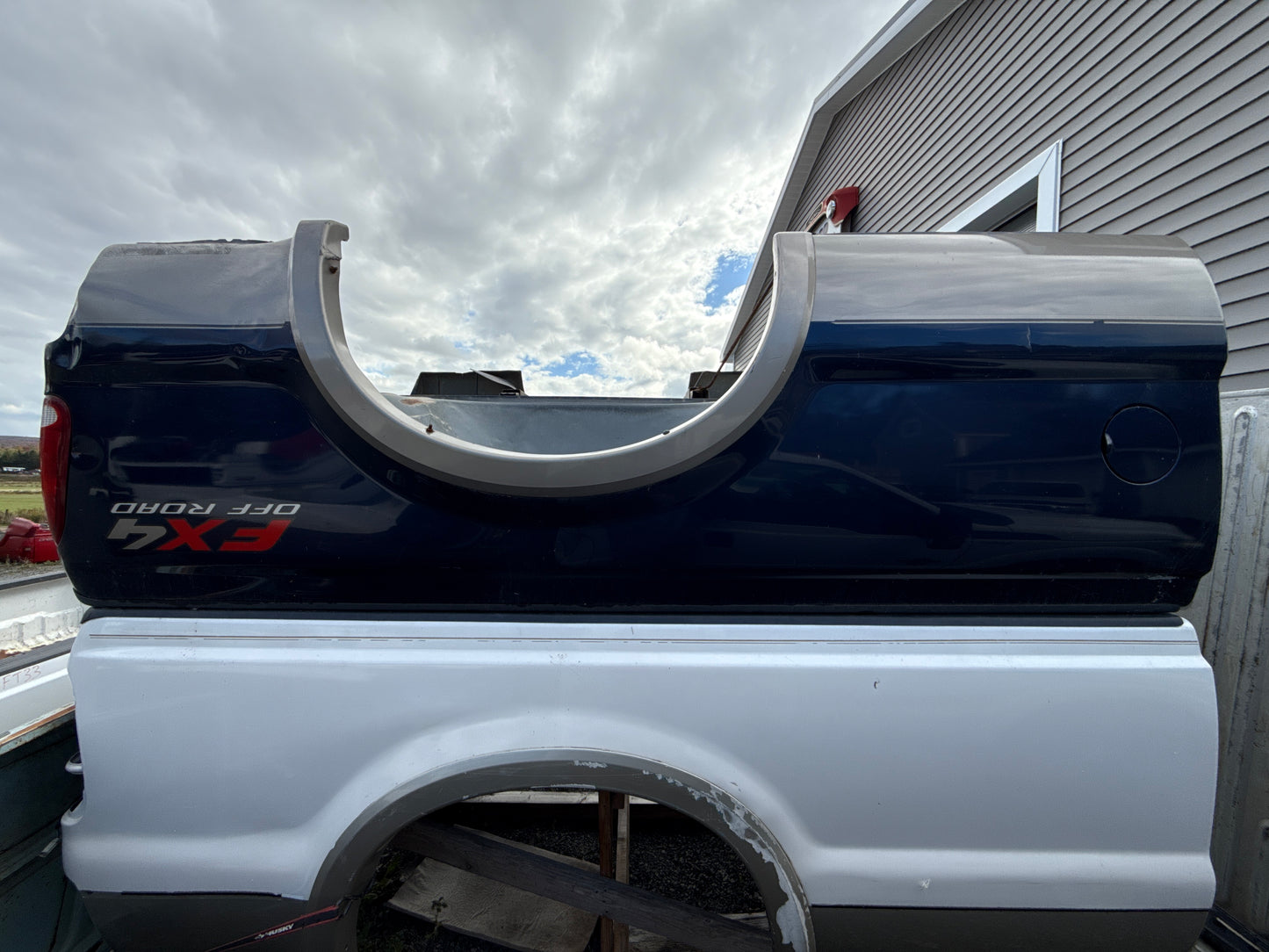 1999–2010 Ford F-250 F-350 8ft Long Bed Truck Box