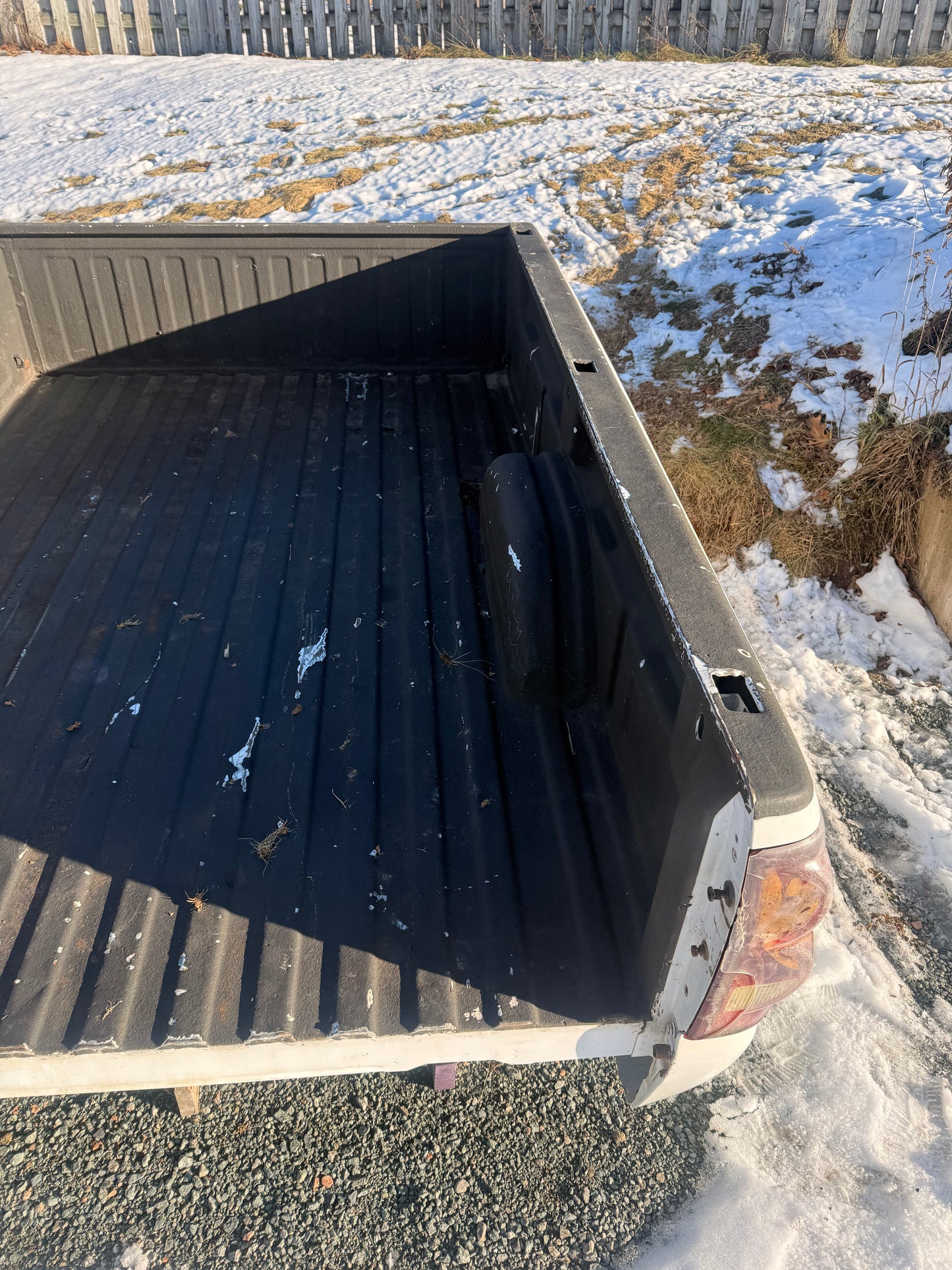 1999–2007 Chevrolet Silverado 1500/2500/3500 8ft Long Bed Truck Box