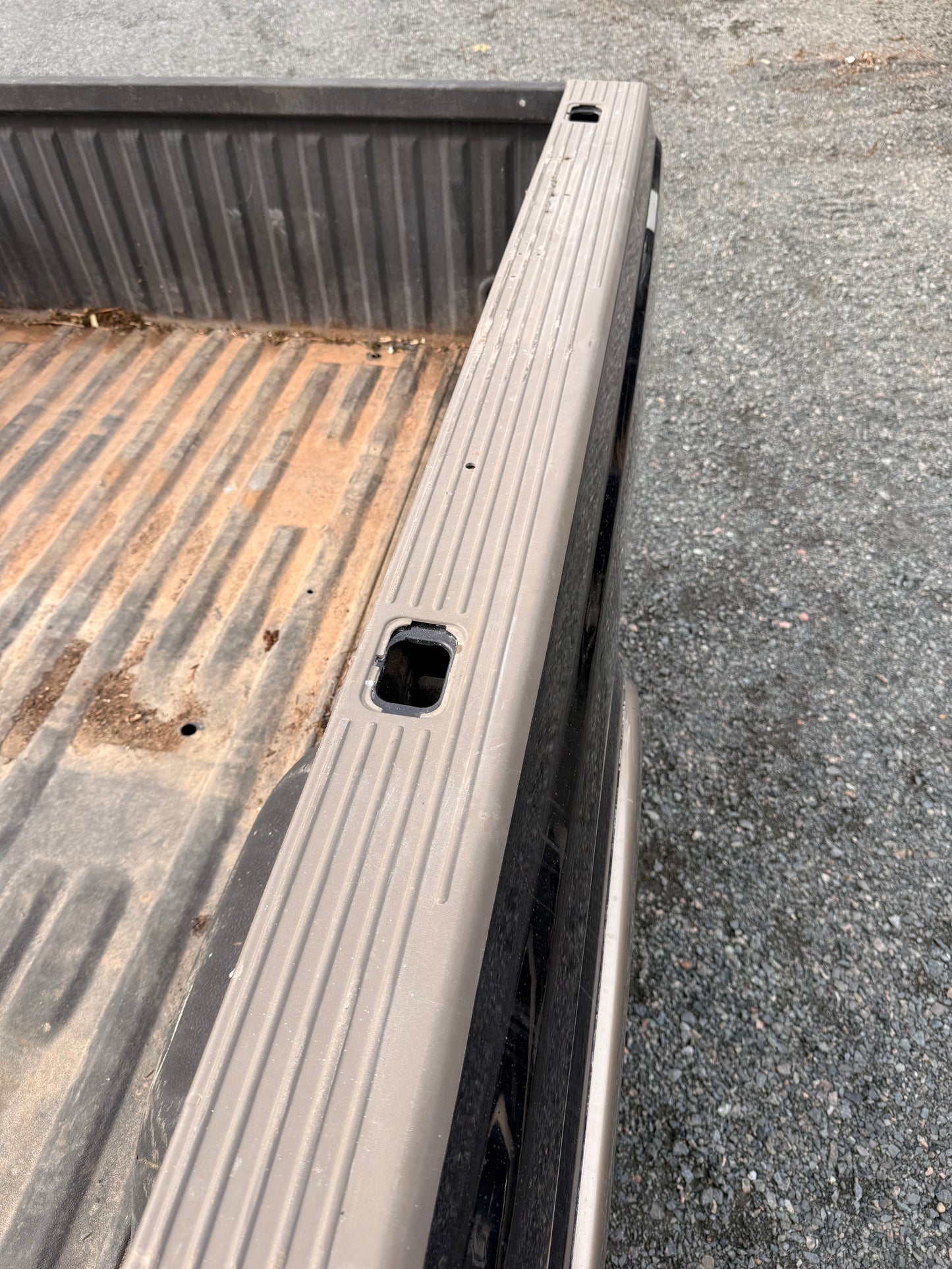 2011–2016 Ford F-250/F-350 8ft Truck Box | King Ranch OEM Bed