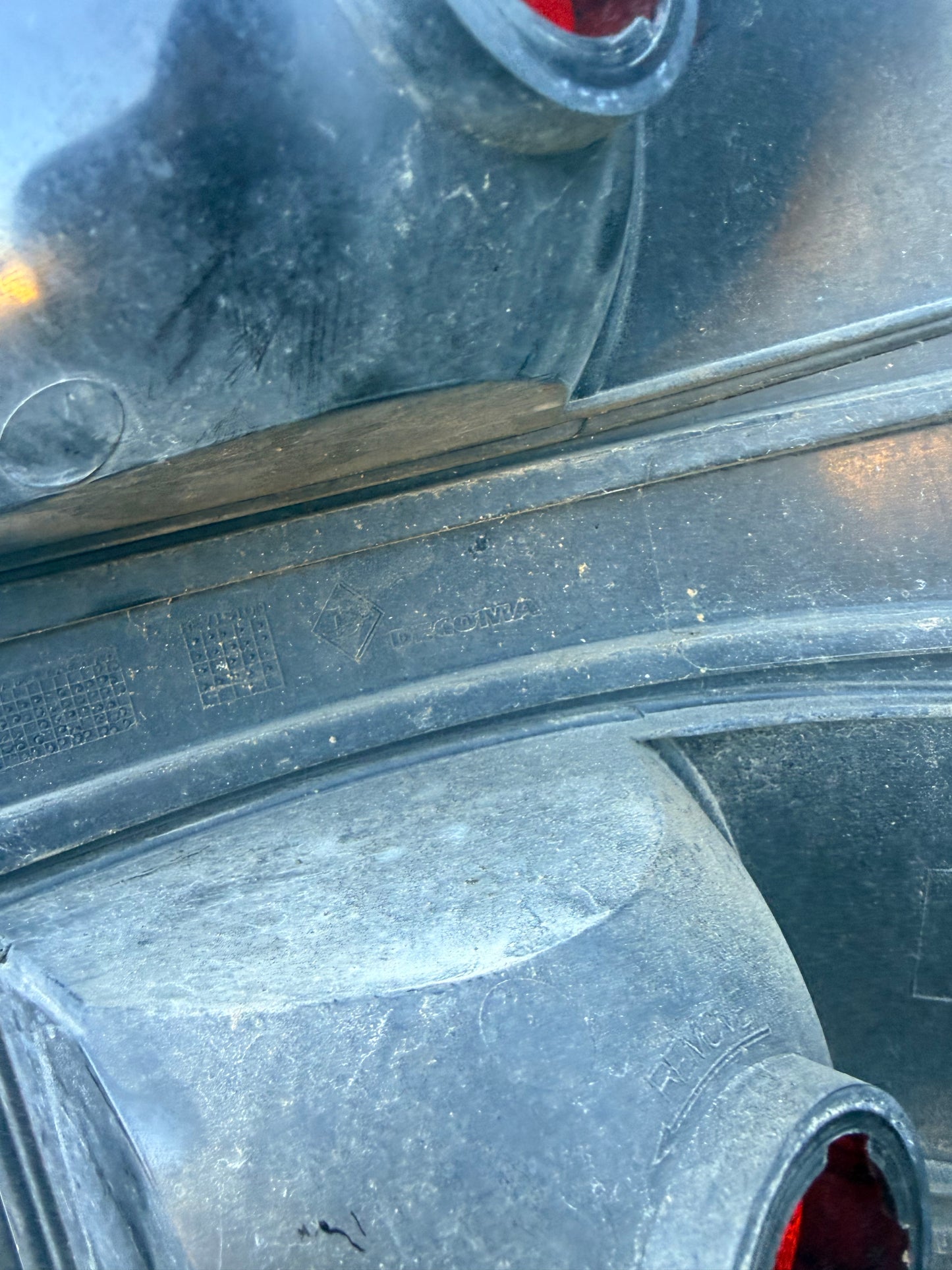 2007–2013 GMC Sierra 1500 2500 3500 Driver Side Tail Light