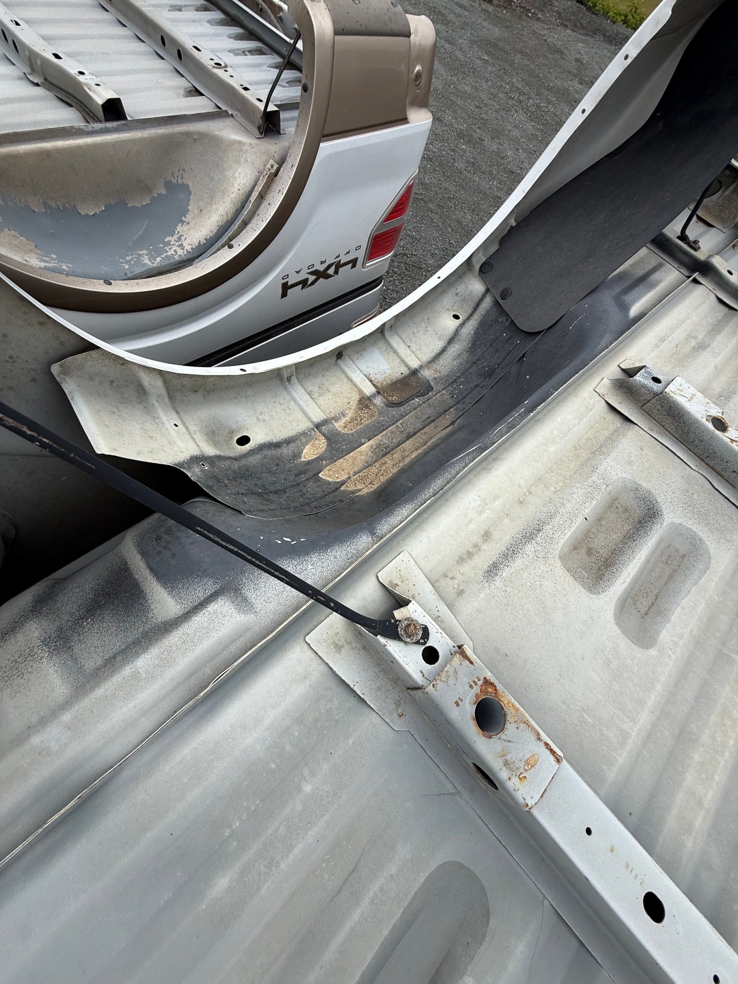 2011-2016 Ford F-250/F-350, 6.5ft Long Truck Box