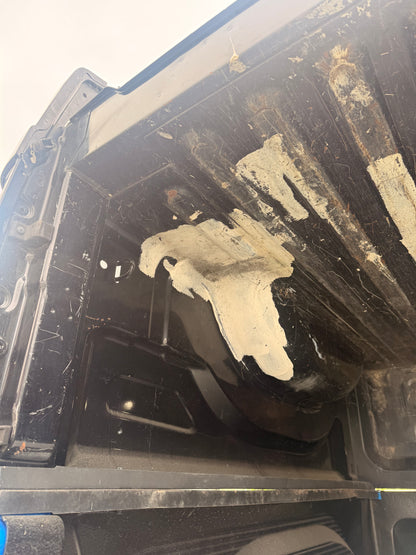 2009-2018 Dodge Ram 1500 5'7" Short Bed Truck Box