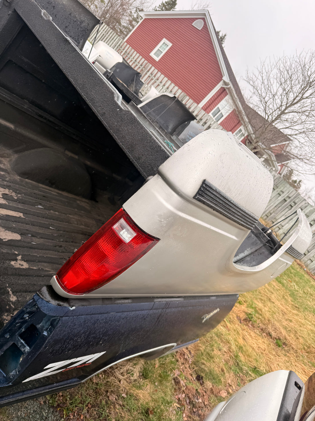 1988–1998 GMC Sierra 6'6" Standard Bed Truck Box