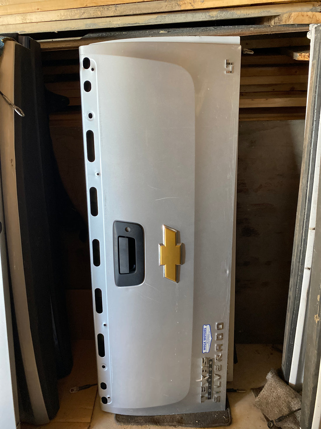 2007-2013 Chevrolet Silverado 1500/2500/3500 Tailgate