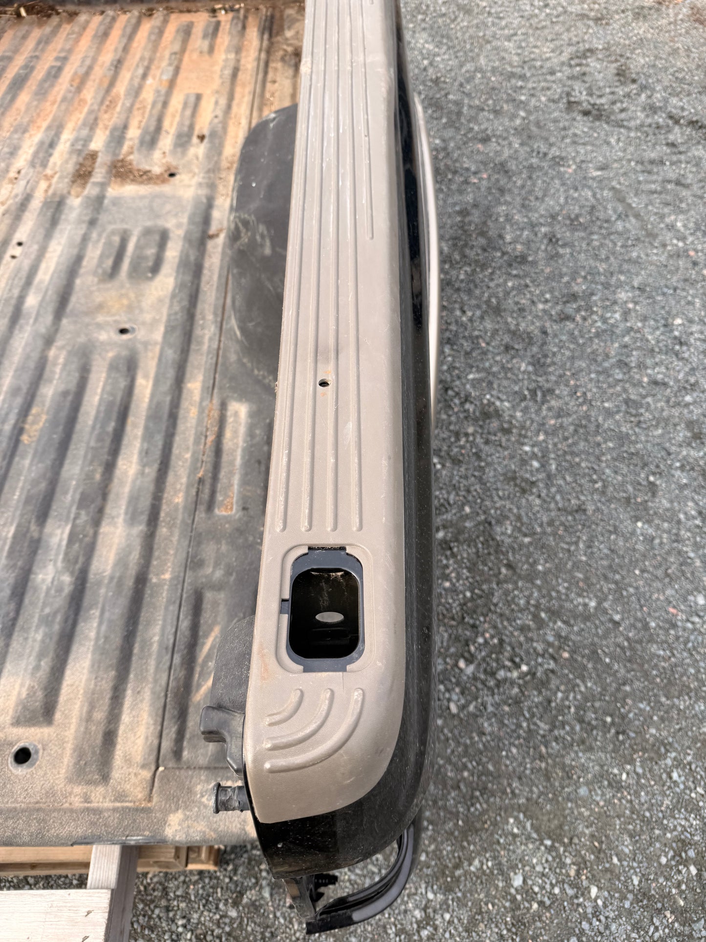 2011–2016 Ford F-250/F-350 8ft Truck Box | King Ranch OEM Bed