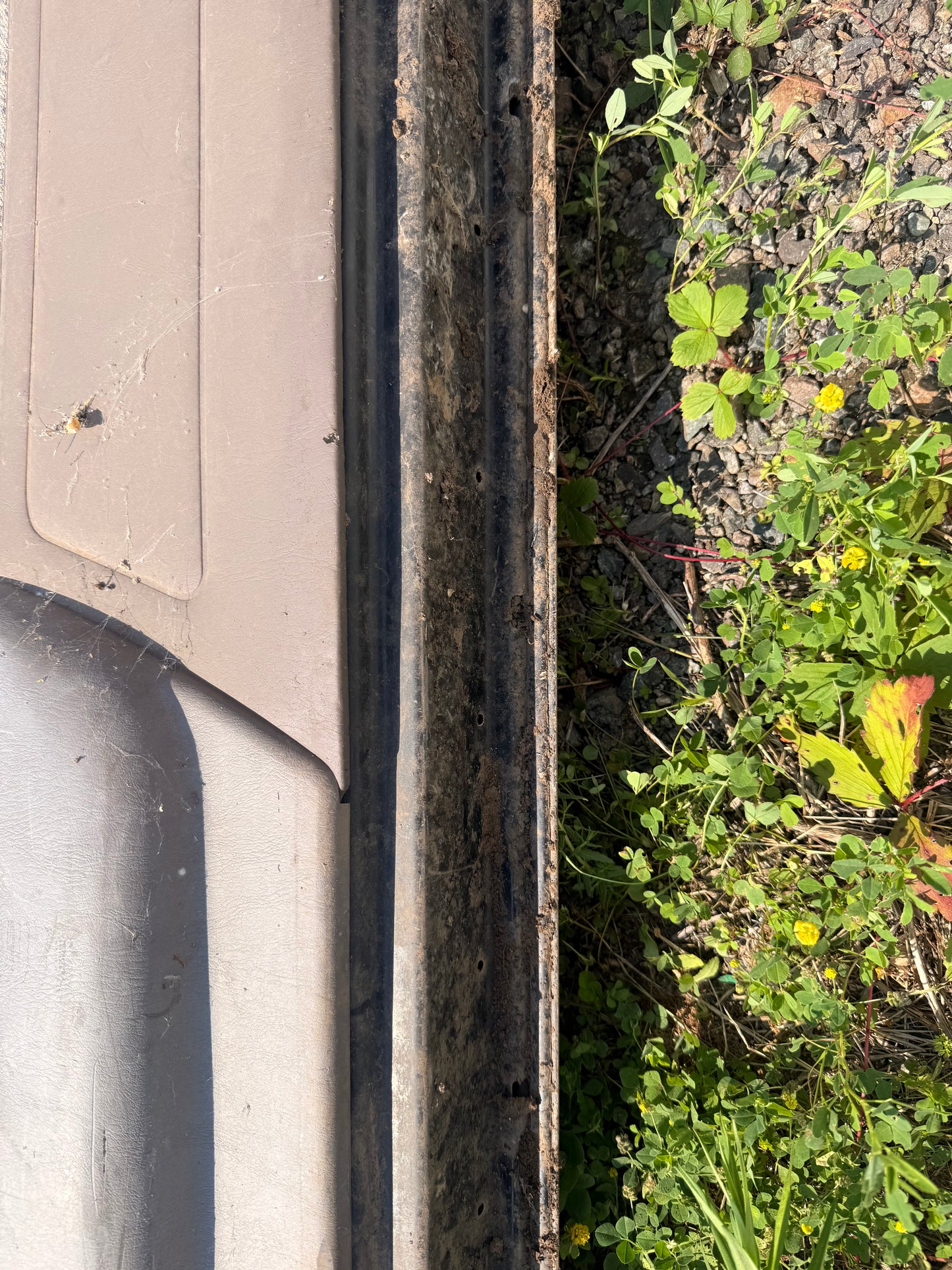 1995-2004 Toyota Tacoma OEM Front Passenger Side Door
