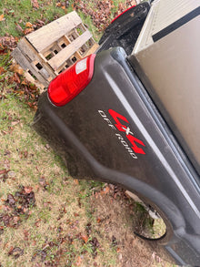 1999-2010 Ford F-250 F-350 6’9” Standard Bed Truck Box