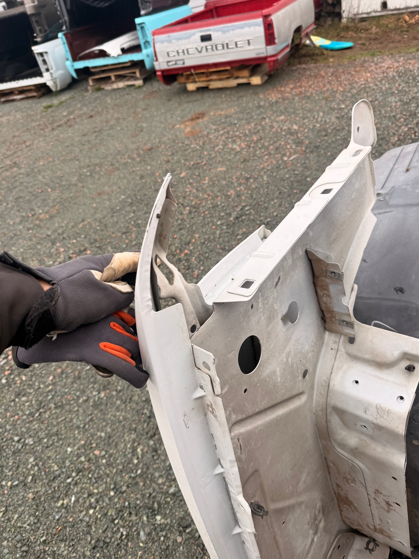 2007-2013 Chevrolet Silverado 1500 2500 3500 Driver Side Fender