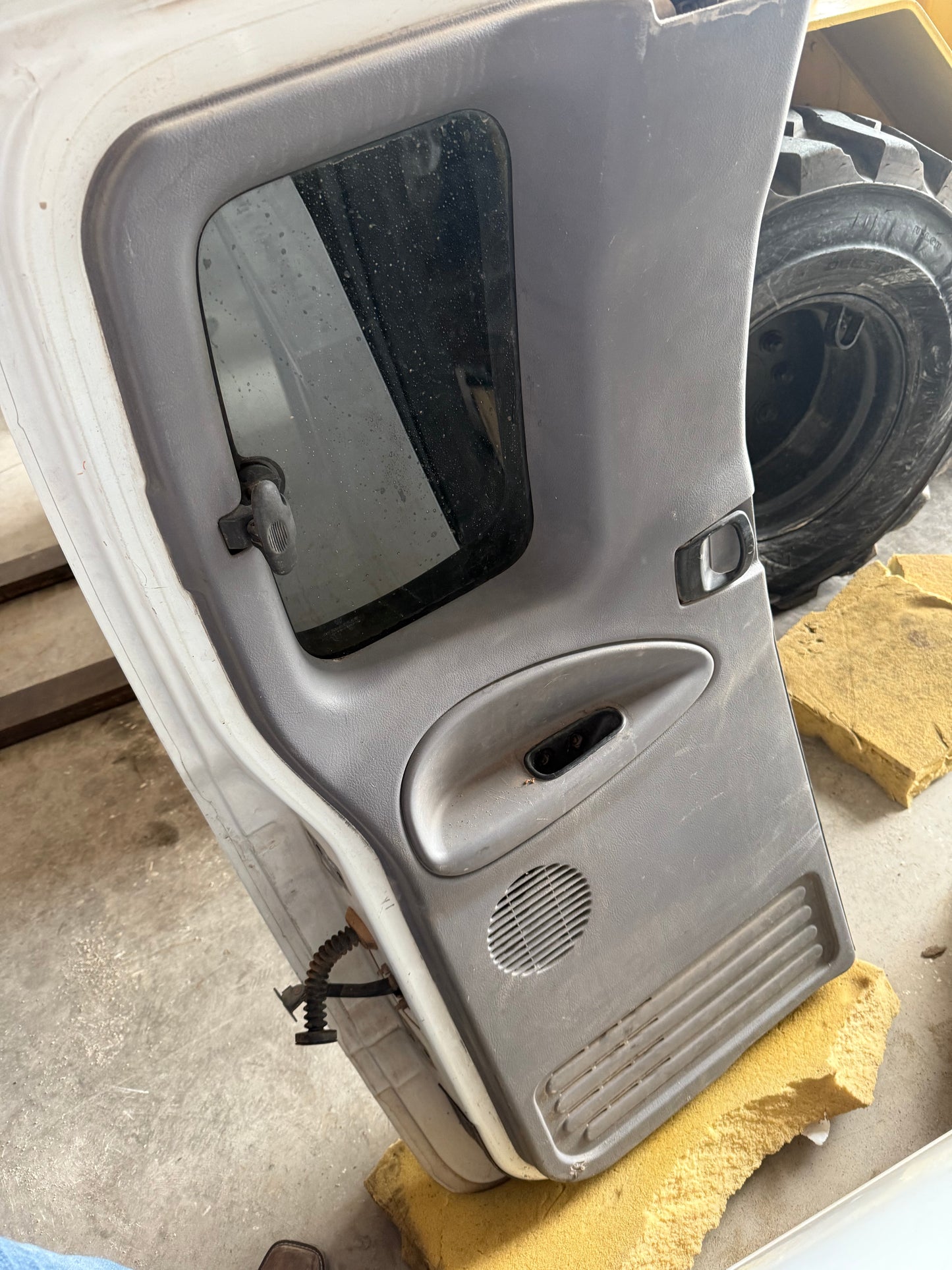 1994-2002 Dodge Ram 1500/2500/3500 Extended Cab Rear LH Driver Side Door