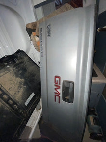 2014-2019 GMC Sierra 1500/2500/3500 Tailgate