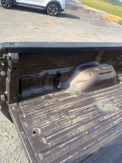 2011-2016 Ford F-250/F-350, 8ft Long Truck Box