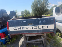 1988–1998 GMC Sierra 1500 2500 3500 8ft Long Bed Truck Box