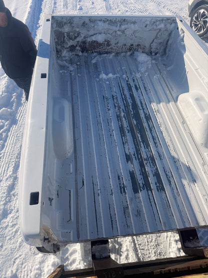 2007–2013 Chevrolet Silverado 1500/2500/3500 8ft Truck Box | White OEM Long Bed