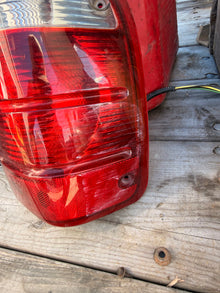2001–2005 Ford Ranger OEM Passenger Side Tail Light