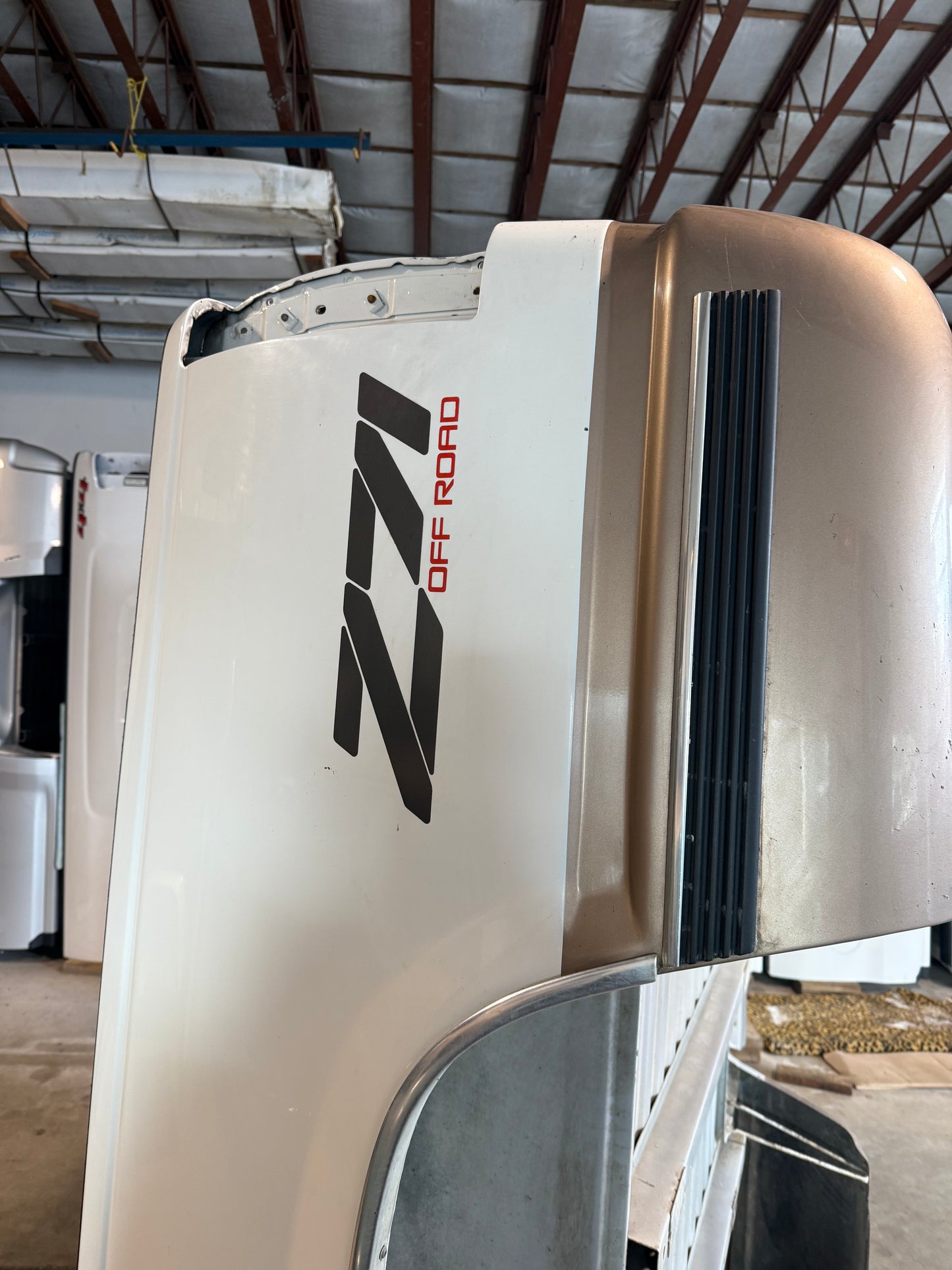 1988-1998 Chevrolet Silverado/GMC Sierra 6’6” Long Truck Box