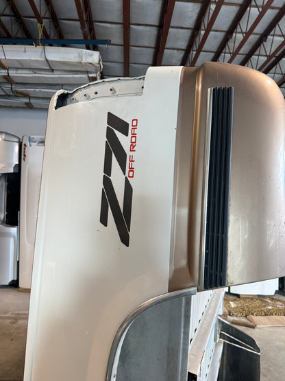 1988-1998 Chevrolet Silverado/GMC Sierra 6’6” Long Truck Box