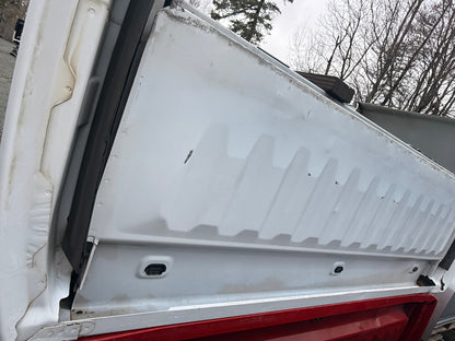 2007–2013 Chevrolet Silverado 1500 2500 3500 8ft Long Bed Truck Box