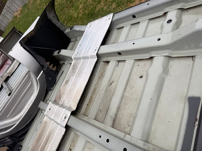 2004–2015 Nissan Titan 6'6" Standard Bed Truck Box