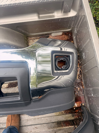 2015-2019 GMC Sierra 2500HD 3500HD OEM Chrome Front Bumper