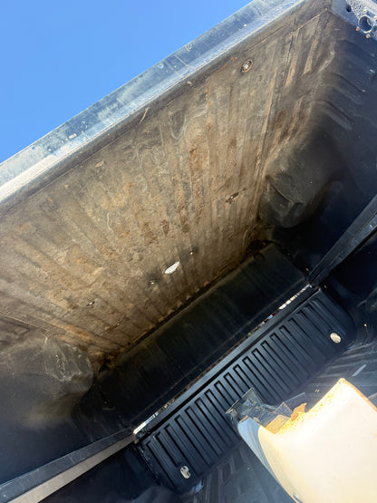 1999-2010 Ford F-250 F-350 6’9” Standard Bed Truck Box