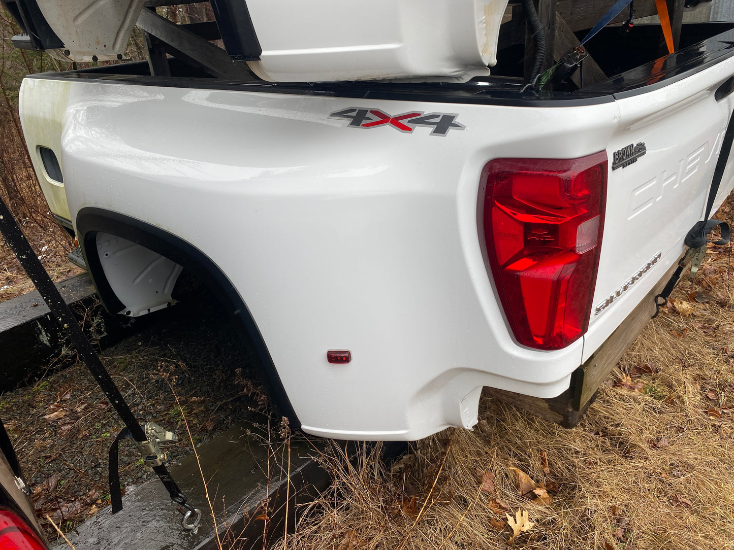 2019-2024 Chevrolet Silverado Truck Box
