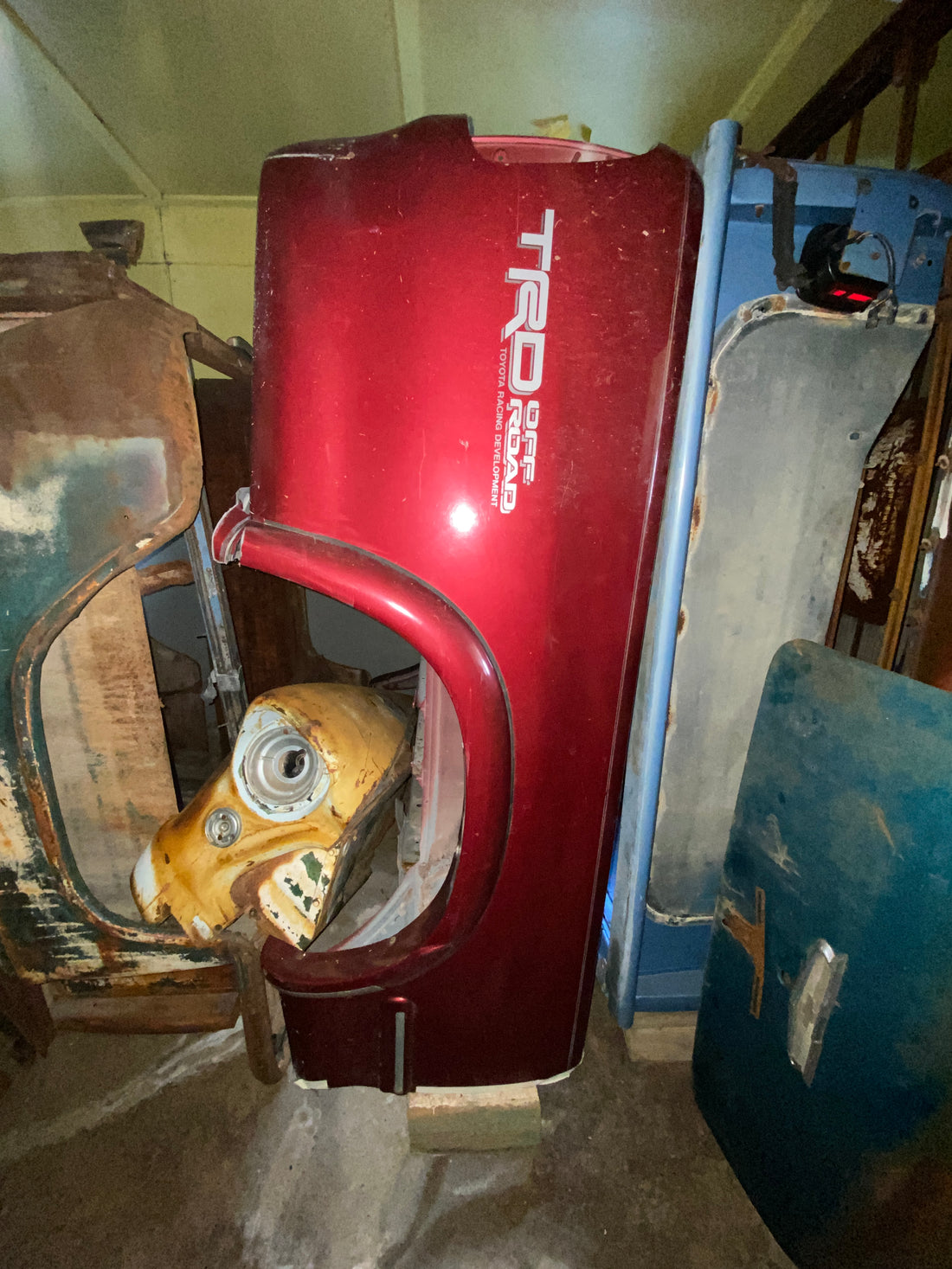 2000-2006 Toyota Tundra 6ft Truck Box