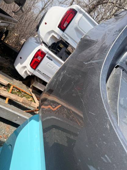 2019-2026 Chevrolet Silverado 1500 5’9” Short Bed Truck Box