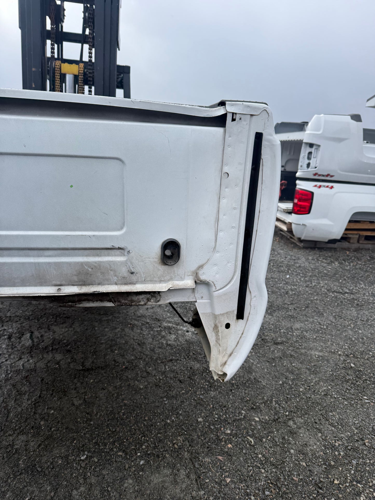 1999-2010 Ford F-250/F-350 6’9” Long Truck Box