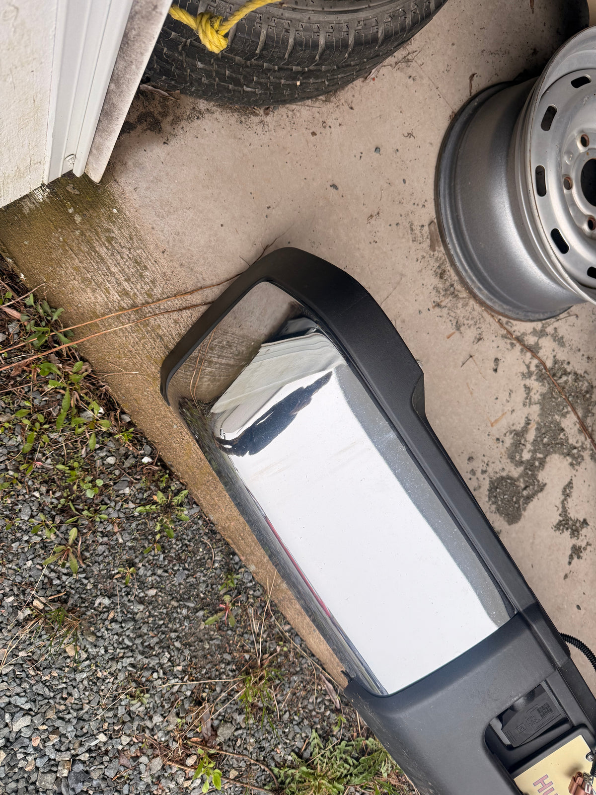 2007-2013 GMC Sierra OEM Chrome Rear Bumper