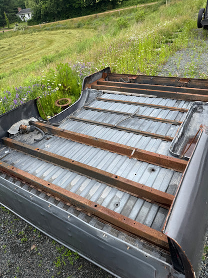 1973-1987 Chevrolet C/K Series 1500/2500/3500 8ft Truck Box