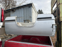 1988-1998 Chevrolet Silverado/GMC Sierra 1500 2500 3500 6’6” Long Truck Box