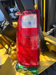 2008–2016 Ford F-250 F-350 Driver Side Tail Light