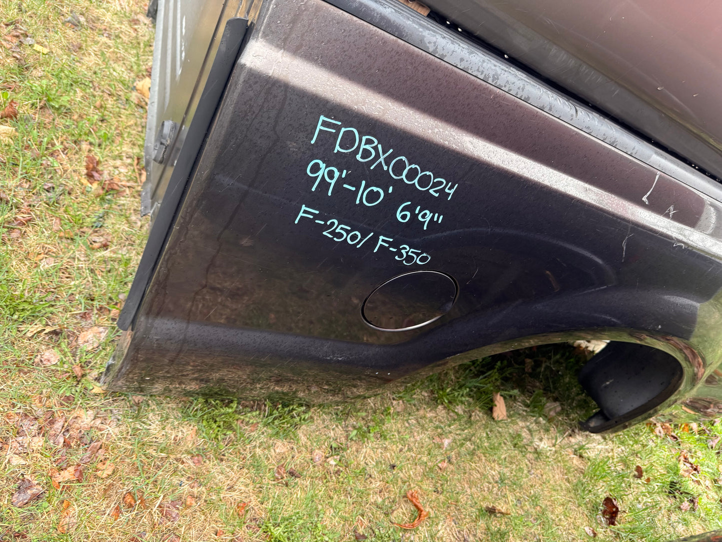 1999-2010 Ford F-250/F-350 6’9” Standard Bed Truck Box