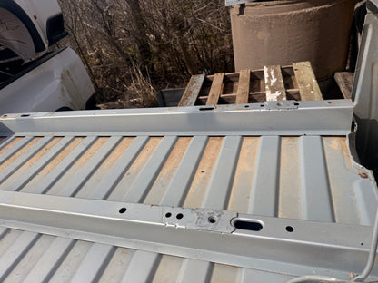 1988–1998 GMC Sierra 1500 2500 3500 6'6" Standard Bed Truck Box
