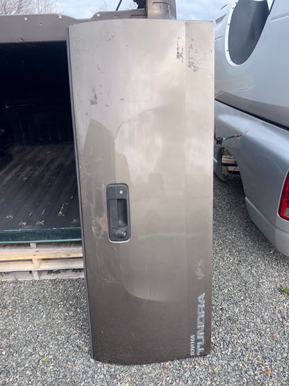 2007-2013 Toyota Tundra Tailgate with Camera