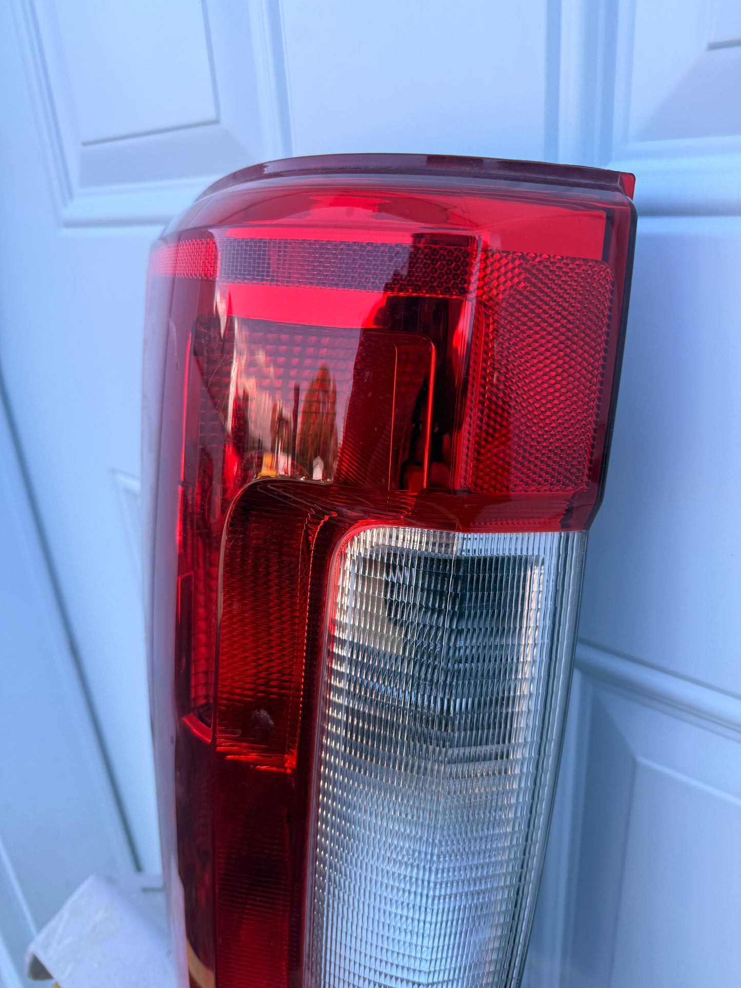 2017–2022 Ford F-250 F-350 F-450 OEM Halogen Driver Side Tail Light