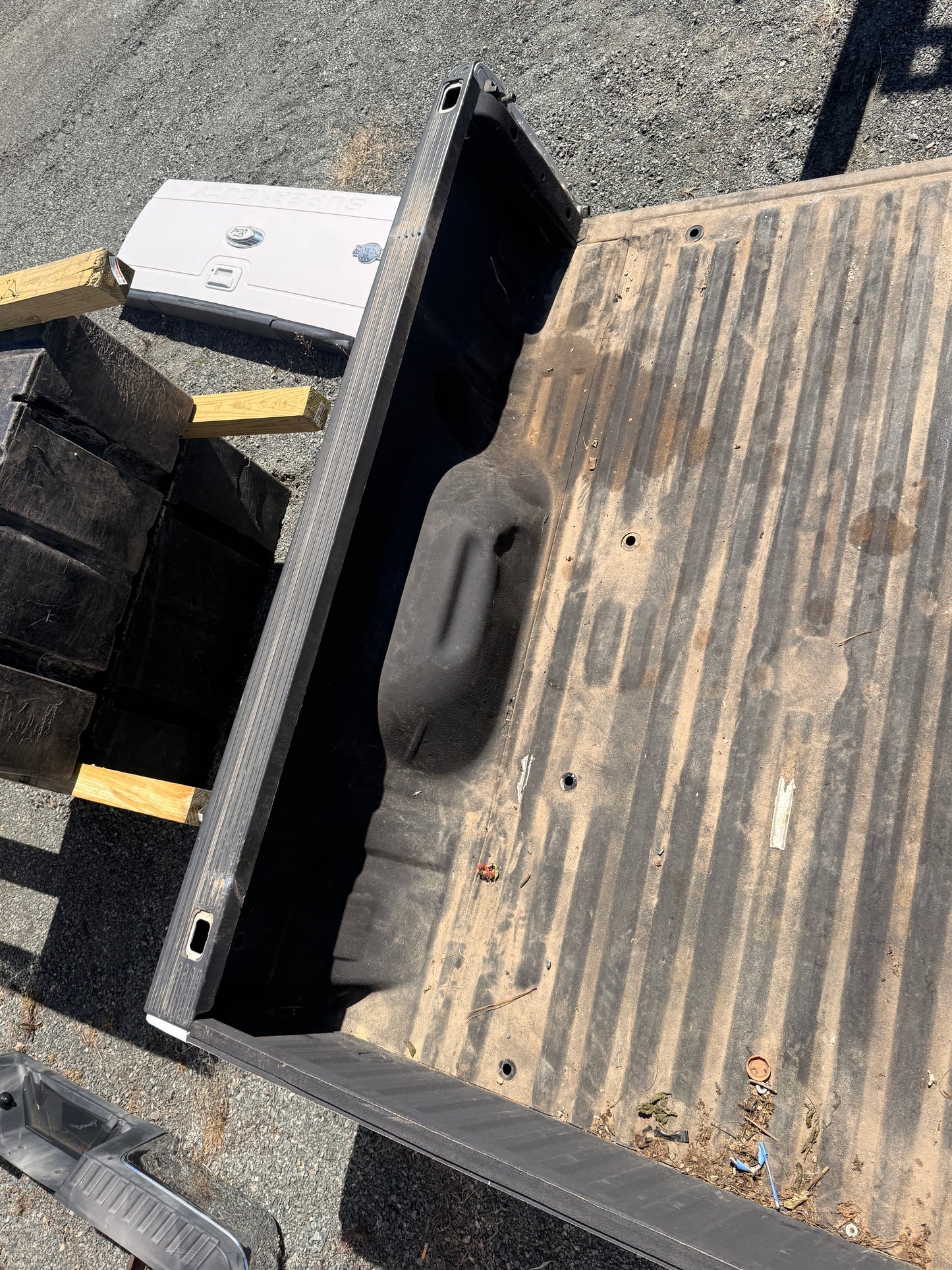 2011–2016 Ford F-250/F-350 6’9” Truck Box | King Ranch Two-Tone OEM Bed