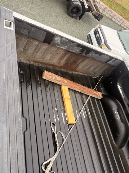 Chevrolet Silverado 1500 5'8" Short Bed Truck Box