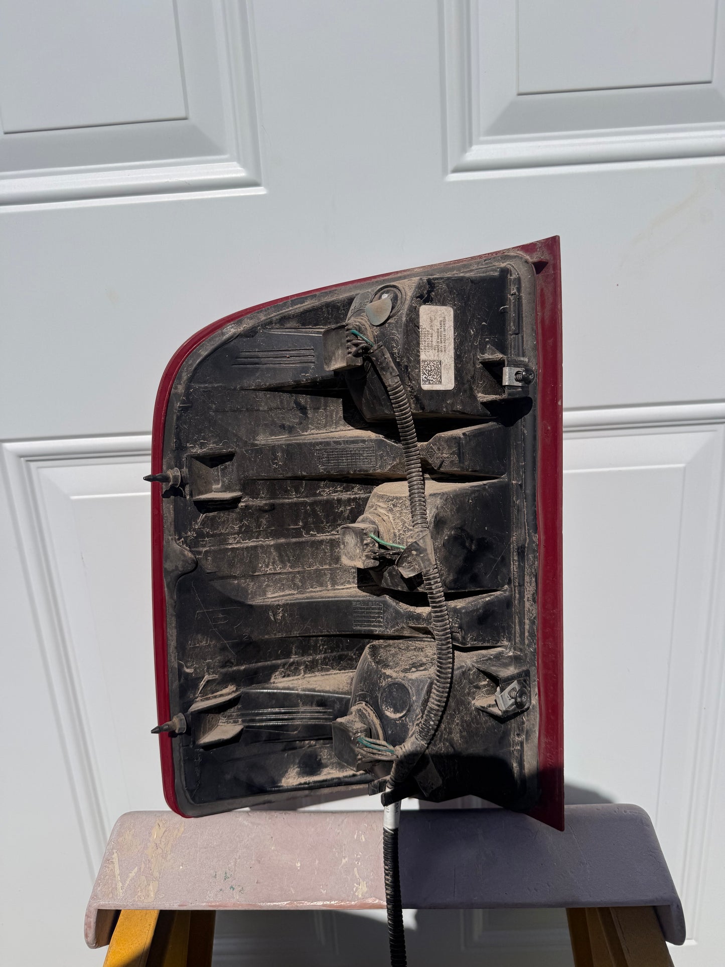 2007–2013 Chevrolet Silverado 1500 2500 3500 OEM Passenger Side Tail Light