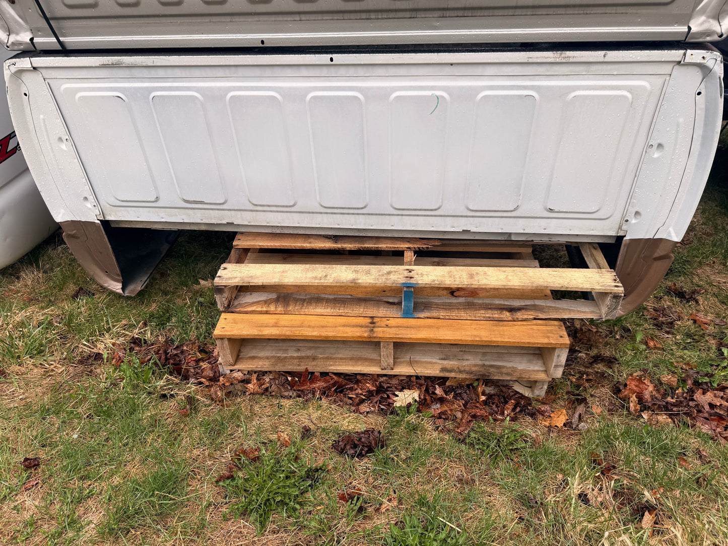 1988–1998 GMC Sierra 6'6" Standard Bed Truck Box