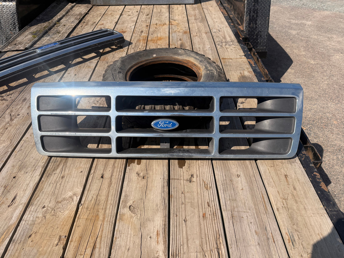 1992-1997 Ford F-150 F-250 F-350 Bronco OEM Chrome Grille