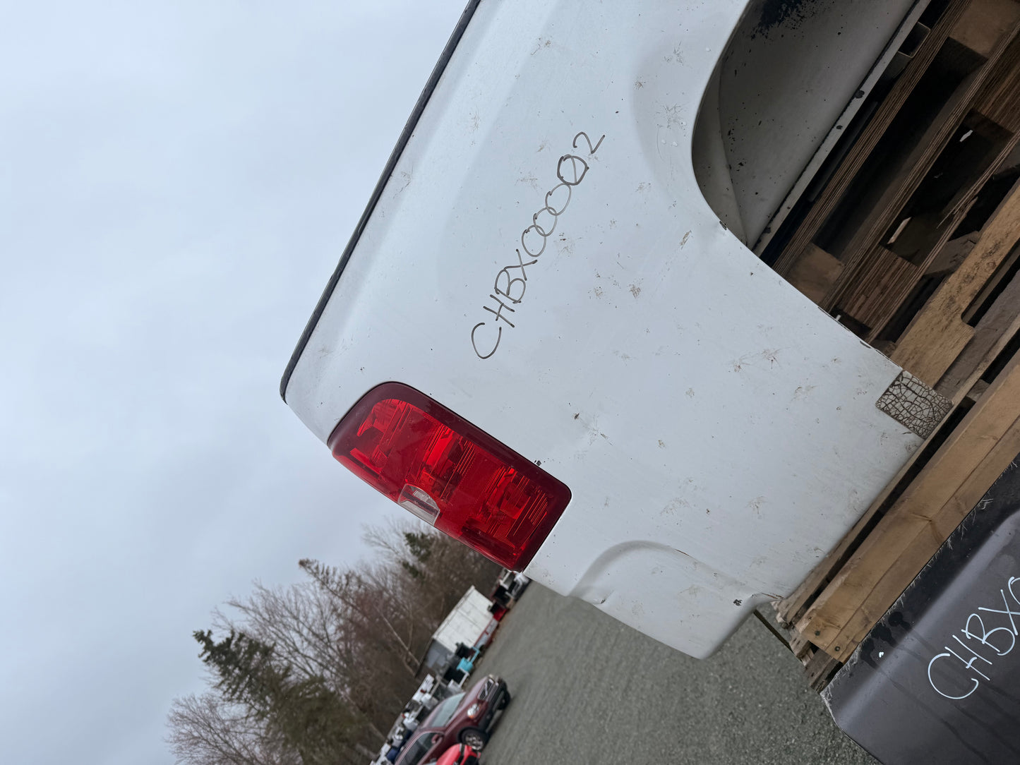 Chevrolet Silverado 1500 5'8" Short Bed Truck Box