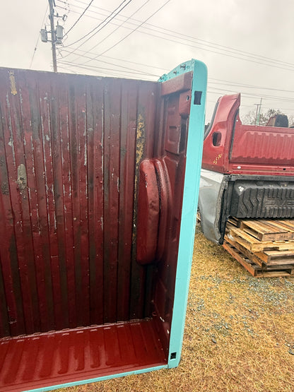 1999-2007 Chevrolet Silverado 1500 2500 3500 6’6” Standard Bed Truck Box