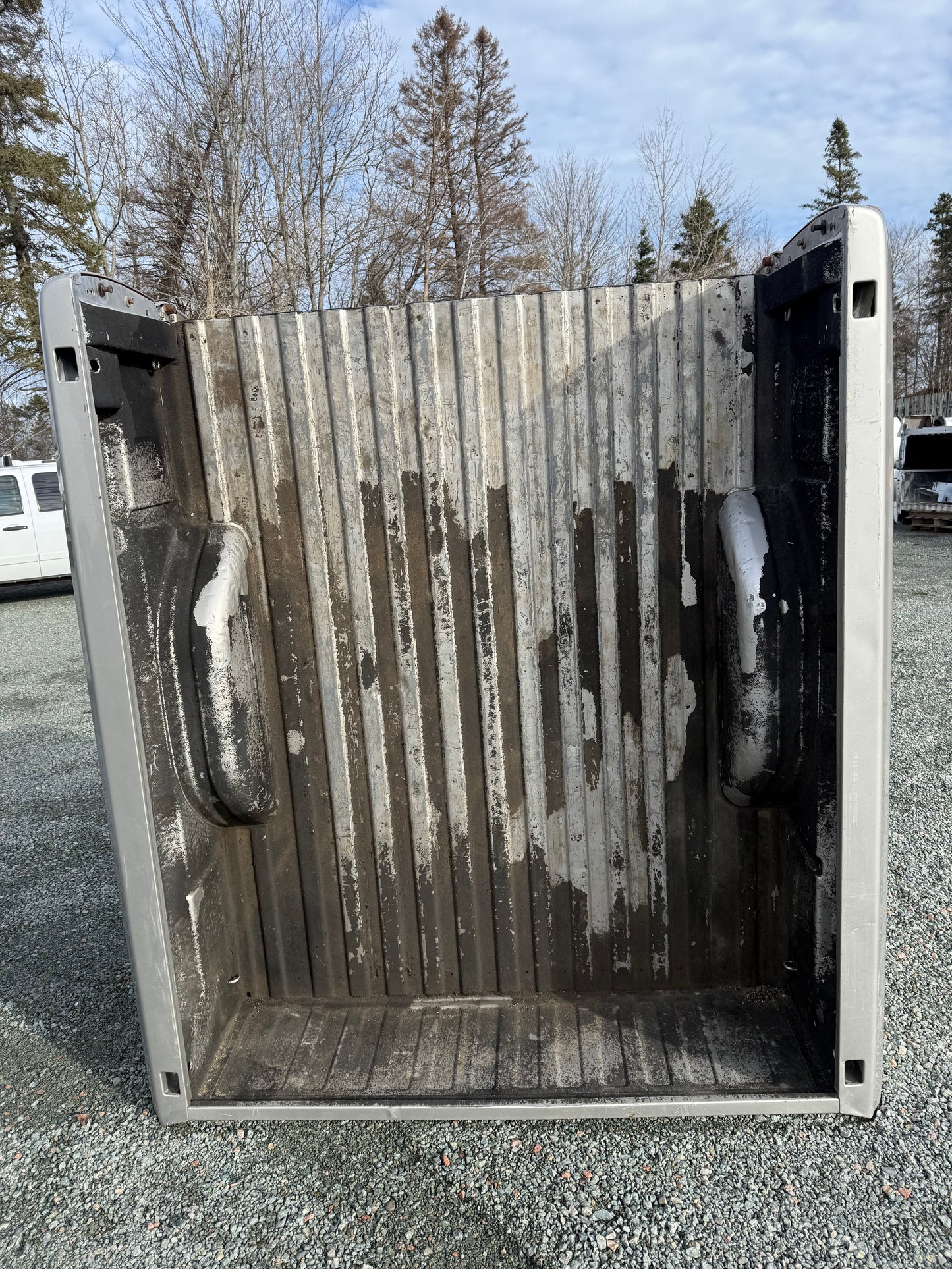 1999-2007 Chevrolet Silverado / GMC Sierra 1500/2500/3500 6’6” Long Truck Box