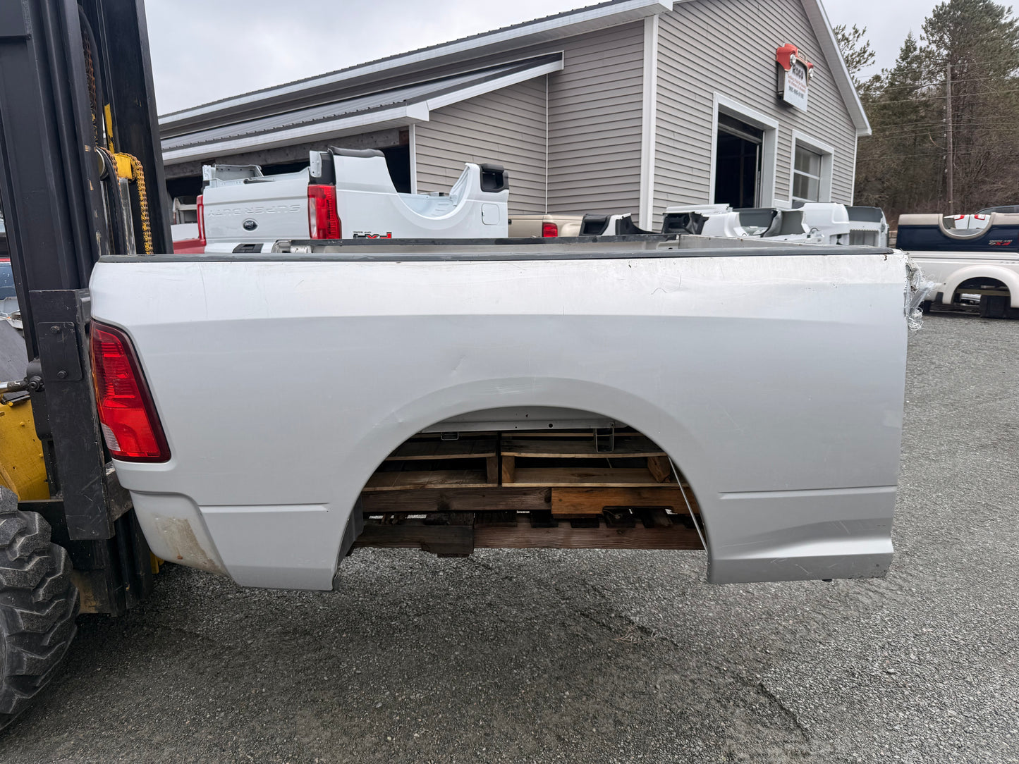 2009–2018 Ram 1500/2500/3500 6’4” Truck Box | OEM Bed