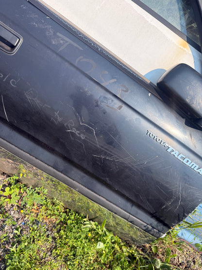1995-2004 Toyota Tacoma OEM Front Passenger Side Door