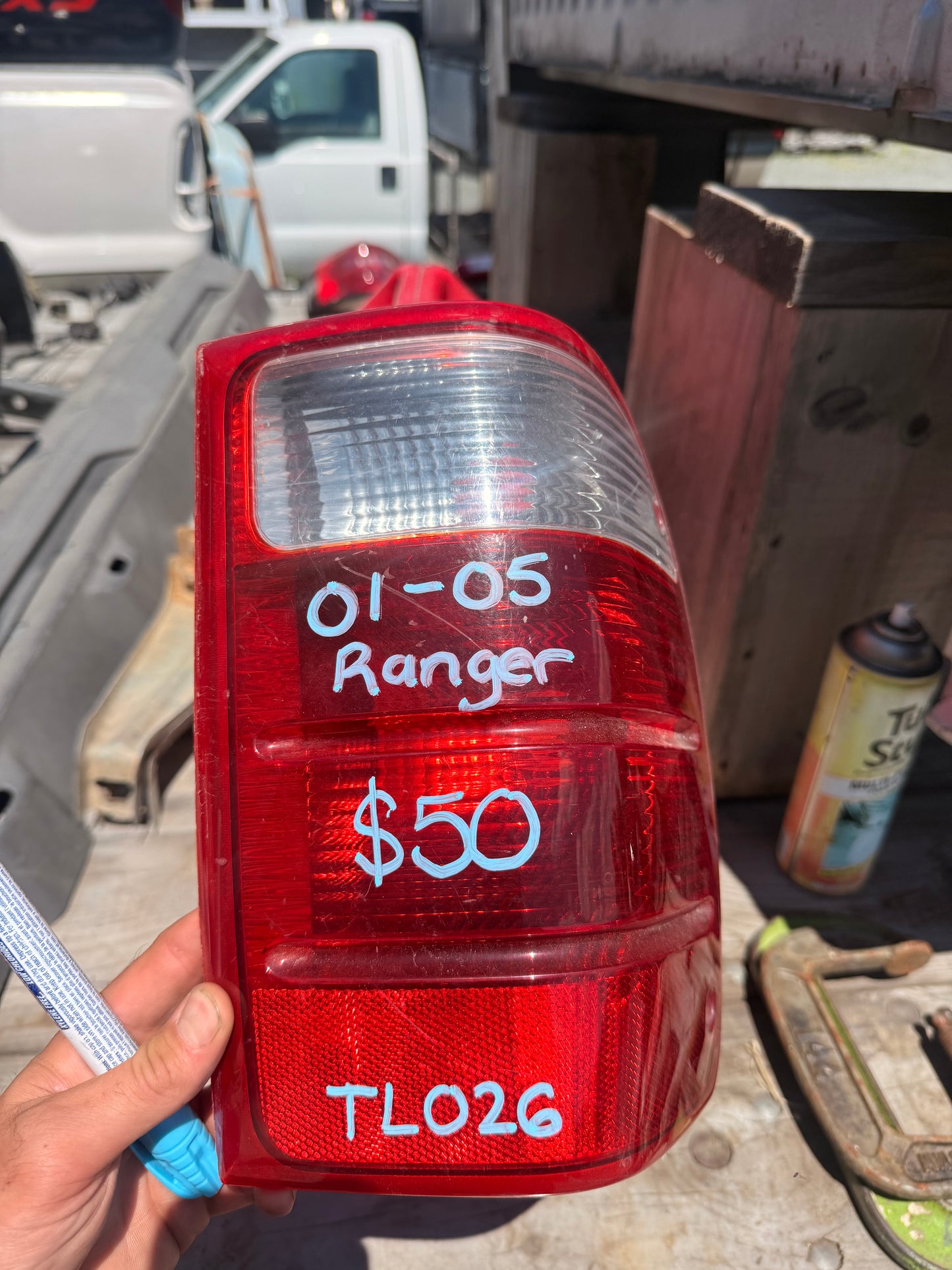 2001-2005 Ford Ranger OEM Passenger Side Tail Light